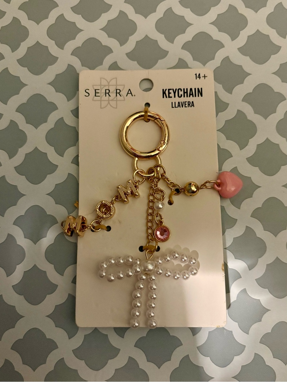 Serra Gold-Tone MOM Keychain with Pearl Bow and Pink Bead